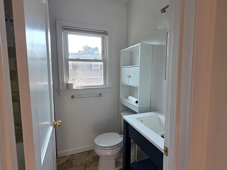 1400 Oglethorpe St NW #8 — Photo 8