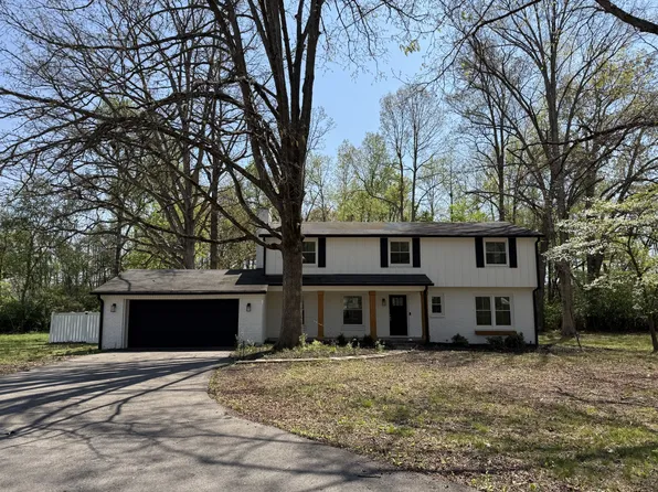 130 Wilkins Dr, Tullahoma, TN 37388