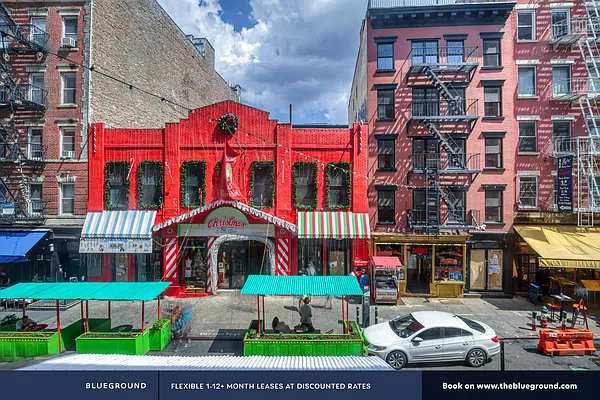 Rented by The Blueground | media 101