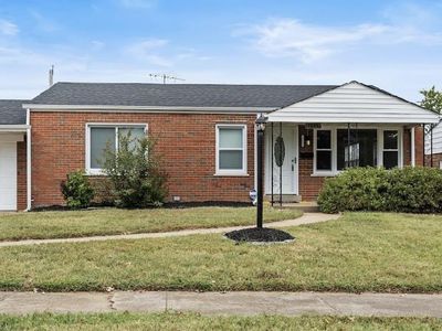 1141 Saint Cyr Rd, Saint Louis, MO, 63137