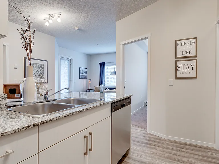 73 Skyview Point Cres NE — Photo 122