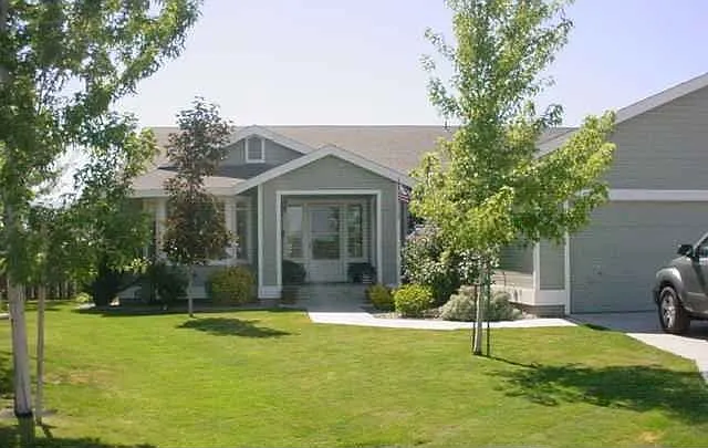 40 Alyssum Ct photo 1