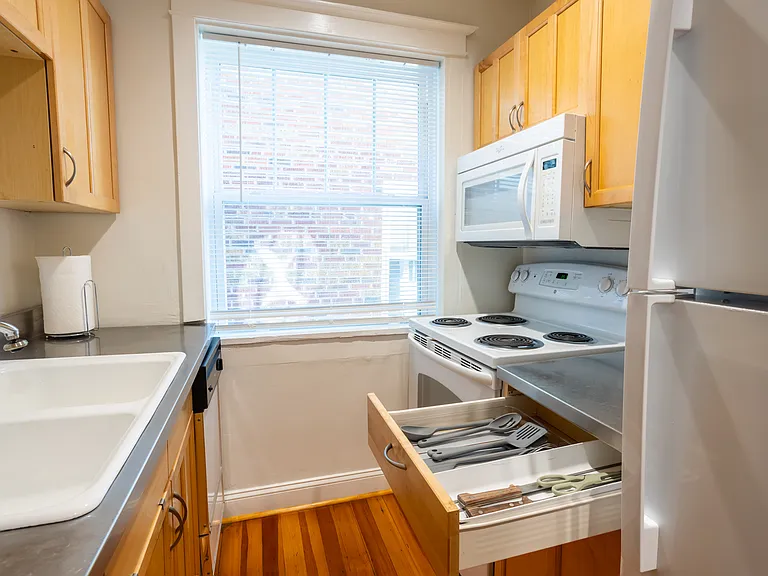 5048 Miami St #1 — Photo 14