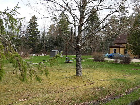 3rd image of 767 Mill Rd