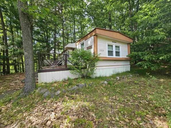 3020 Cedar Rd, Harrison, MI 48625