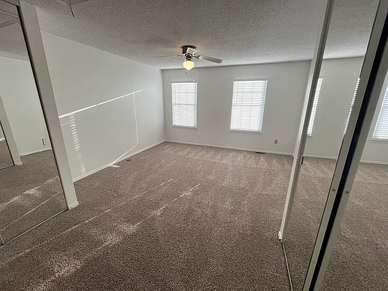 1811 S Quebec Way #188 — Photo 8