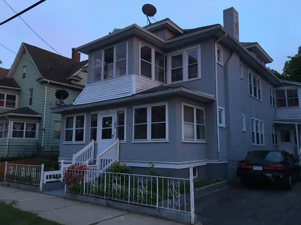 118 Commonwealth Ave, Springfield, MA 01108