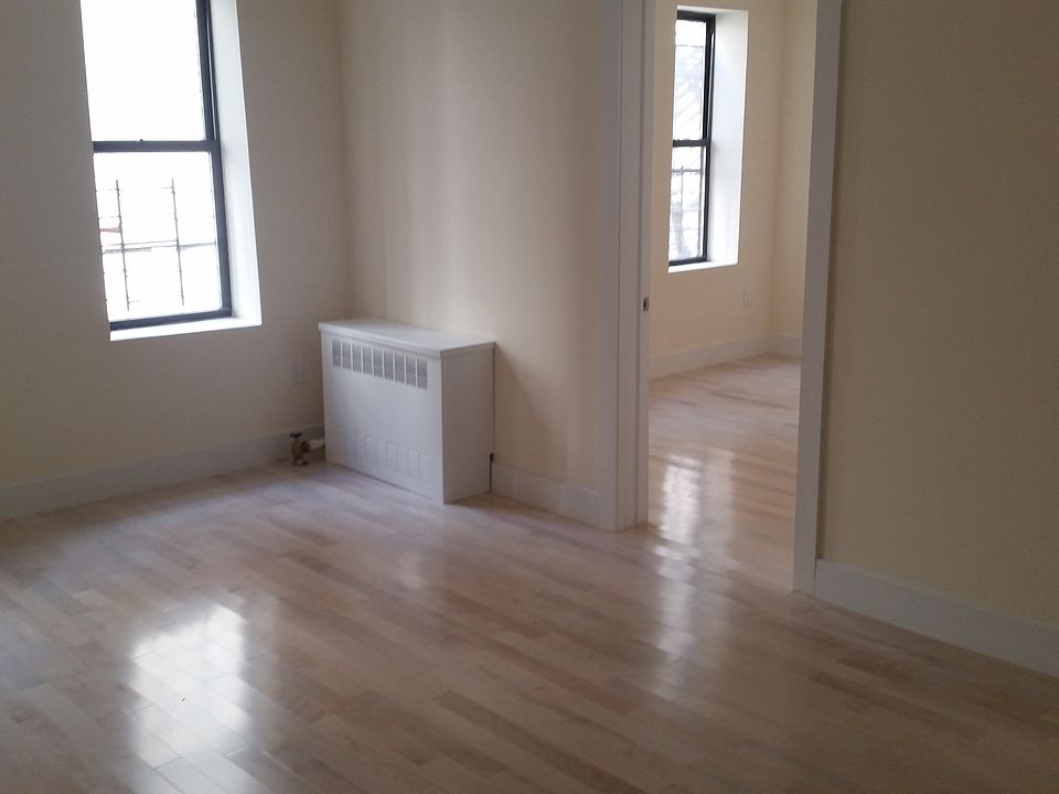 2nd image of 125 Brighton 11th St #33LL