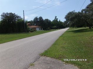 8189 Delaware Dr, Weeki Wachee, FL 34607