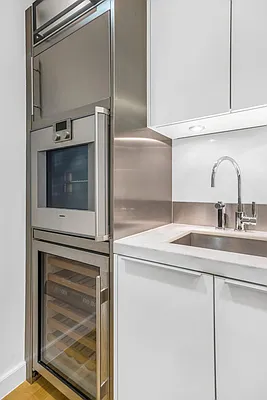 Sold by Compass | media 5