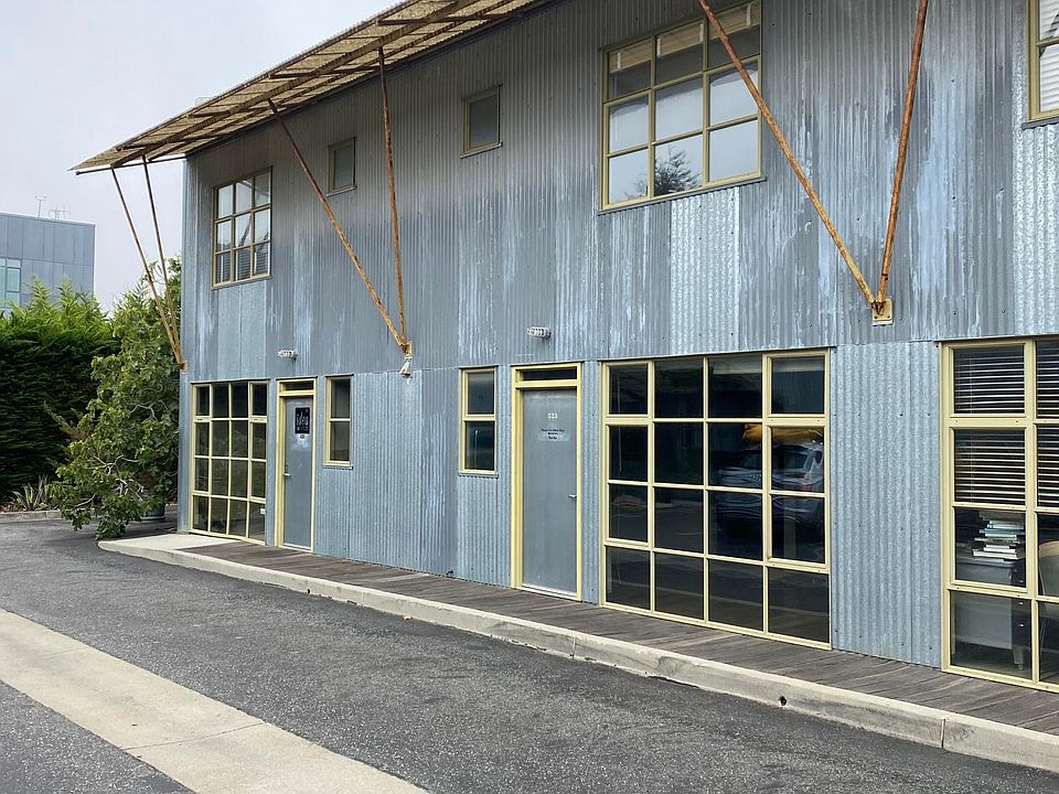 2nd image of 521 Swift St #523