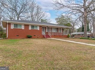 656 Bolton Rd NW, Atlanta, GA 30331
