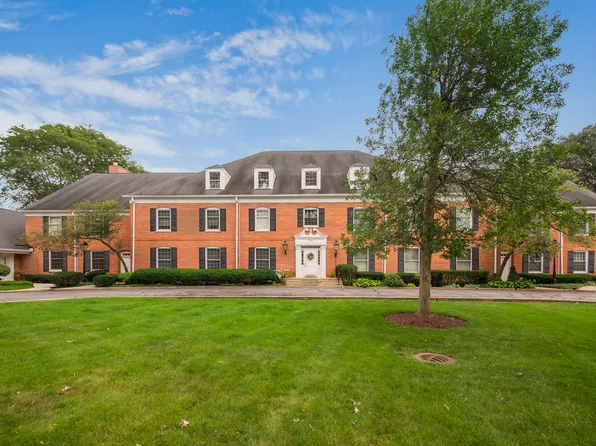 7323 Heritage Ct APT 2C, Frankfort, IL 60423