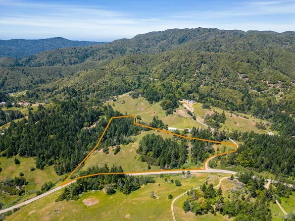 4500 Branscomb Road, Laytonville, CA 95454
