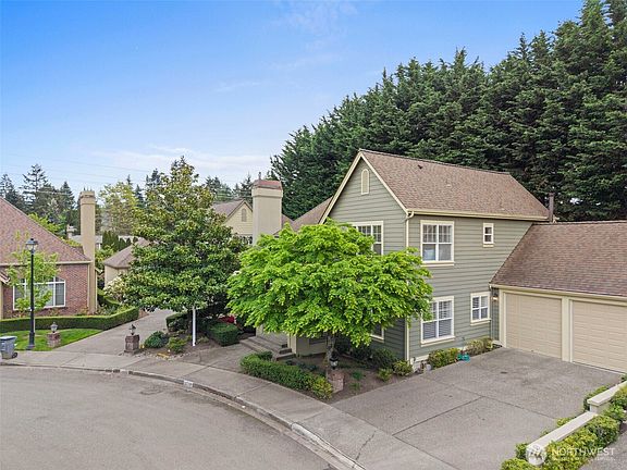 2nd image of 6712 127 Place SE