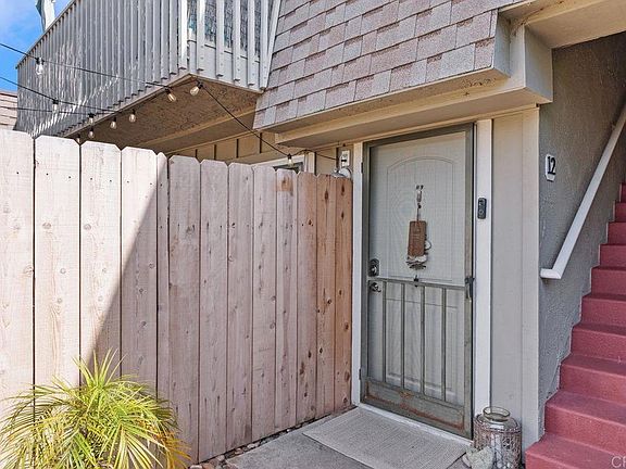 3rd image of 405 Requeza St APT H9