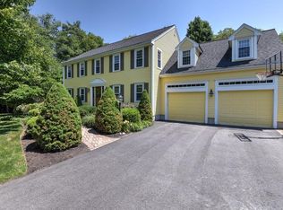 140 Boxwood Ln, Bridgewater, MA 02324