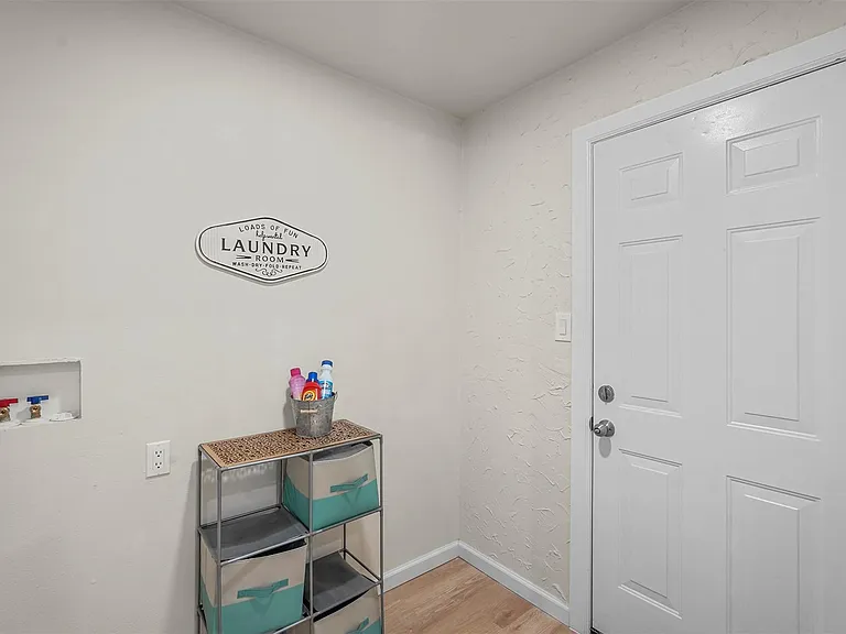 434 Marilu St — Photo 20