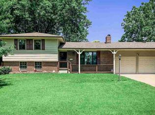 5110 SW 22nd Park, Topeka, KS 66614