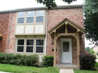 2286 Shadowdale Dr, Houston, TX 77043