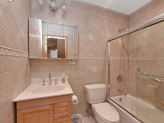 5th image of 202-10 36th Ave #2