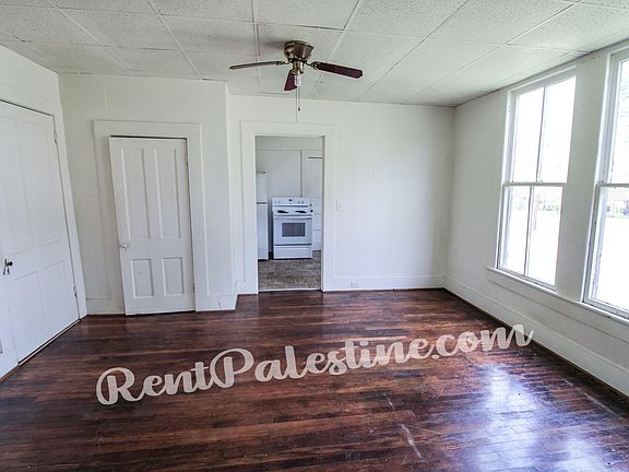 2nd image of 811 N Cedar St APT A