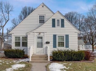 302 N 70th St, Milwaukee, WI 53213