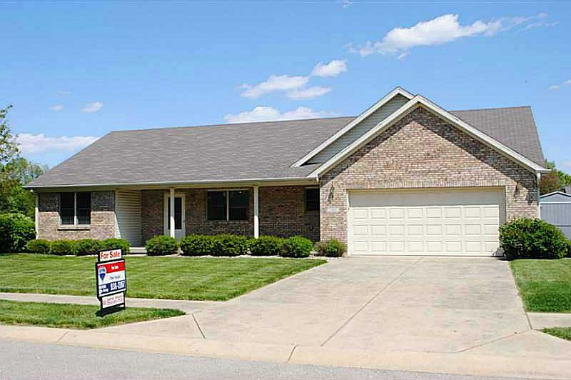 1st image of 1214 N Monroe Way