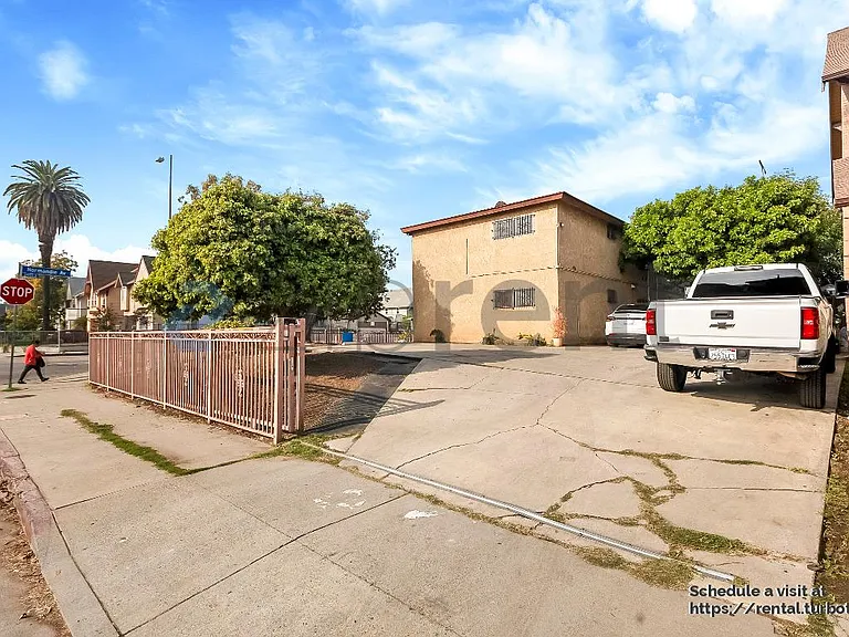 2458 S Normandie Ave #2 — Photo 18