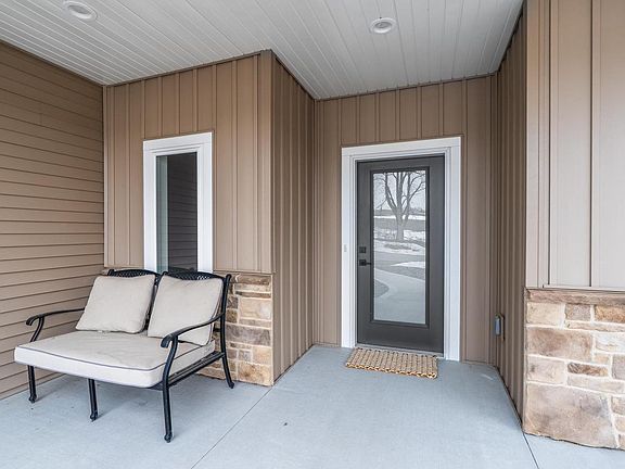 5th image of 3411 West WAUSAU AVENUE