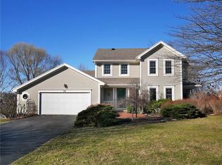36 Old Country Ln, Fairport, NY 14450