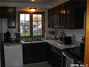 2nd image of 100 Franklin Park Dr