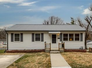 108 S Kent St, Excelsior Springs, MO 64024