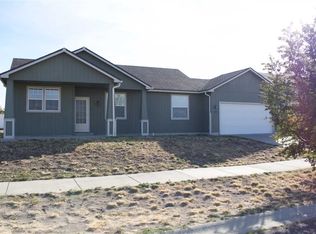 12517 W 8th Ave, Airway Heights, WA 99001