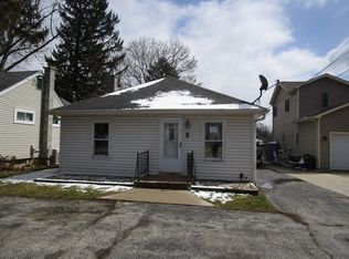 36741 N Lake St, Ingleside, IL 60041