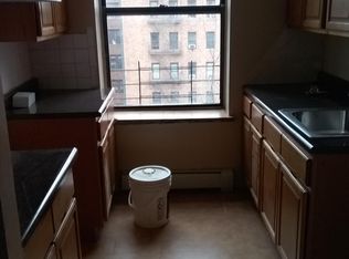 150 W Burnside Ave #6, Bronx, NY 10453