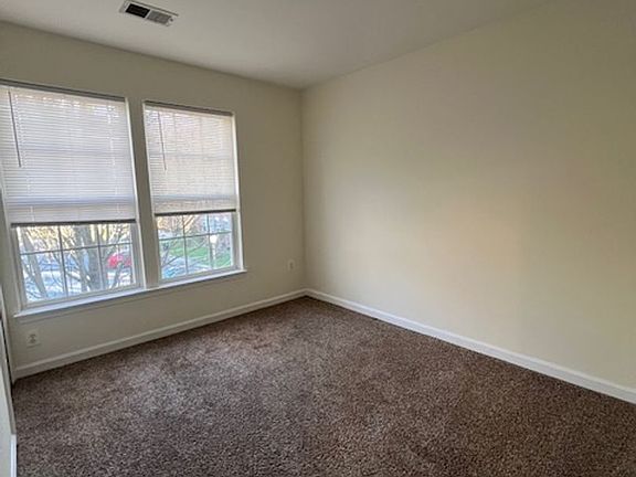 4th image of 18704 Harmony Woods Ln