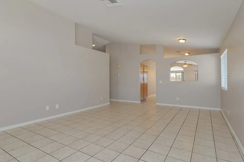 3 bed, 2.0 bath, 1565 sqft, $2,780 — Photo 4