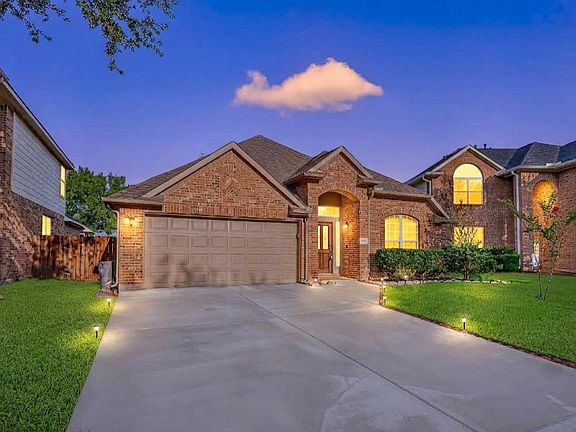 2nd image of 20519 Copper Cave Ln