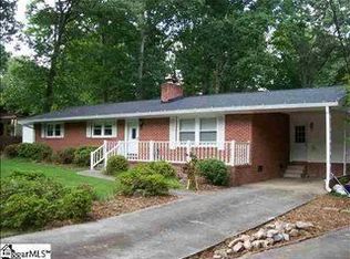 415 Elizabeth Dr, Greenville, SC 29615