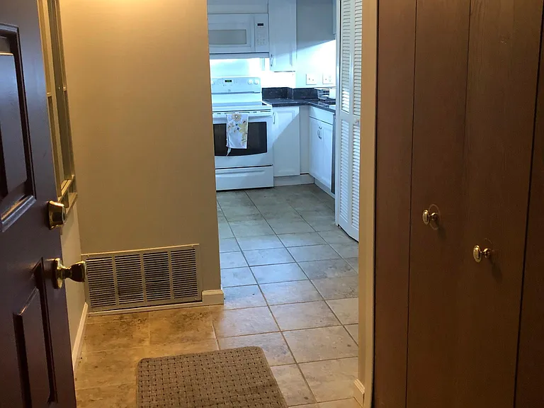 175 Briarcrest Dr #106 — Photo 5