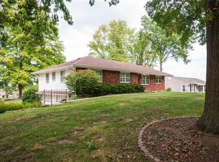 7616 Richland Ave, Kansas City, KS 66111