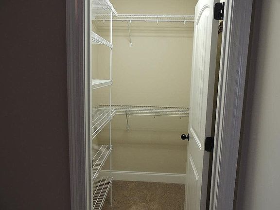 4th image of 9660 Stockwell Dr