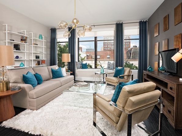 219 E Broad St #304
