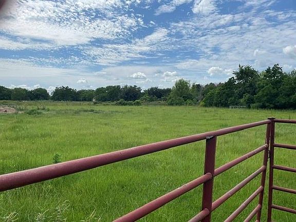 3rd image of 6755 Pitts Rd