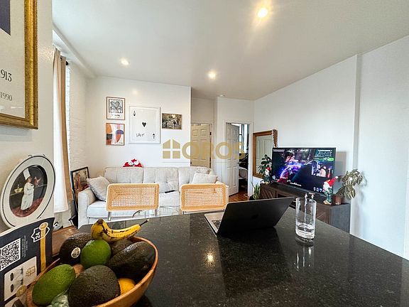 5th image of 262 E 2nd St APT 3B