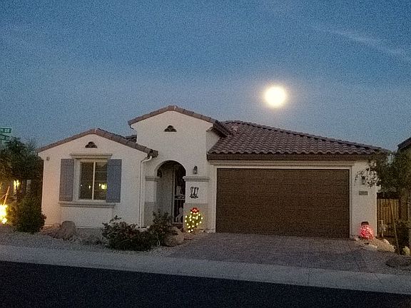MOONRISE FROM FRONTYARD