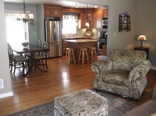 15 Virginia Ave, Pompton Plains, NJ 07444