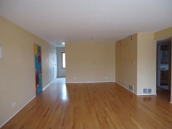 3rd image of 9604 S Karlov Ave