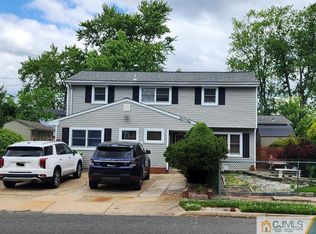 19 Bruce St, Old Bridge, NJ 08857